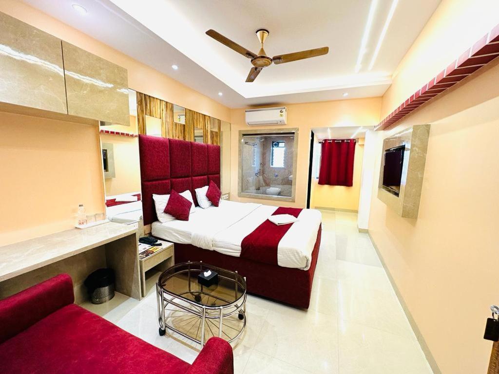 Hotel Vashi Inn 纳威孟买 外观 照片